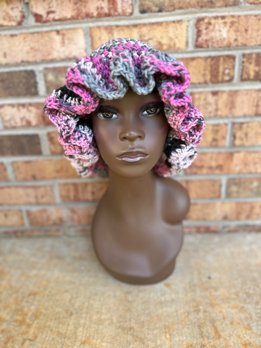 Pinky Wavy Brim Hat