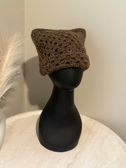 Neutral cat beanie