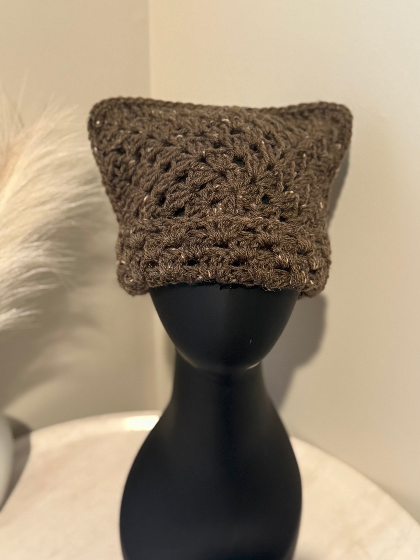 Neutral cat beanie