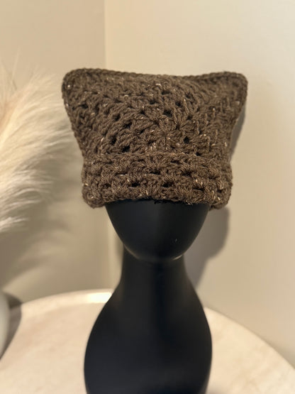 Neutral cat beanie