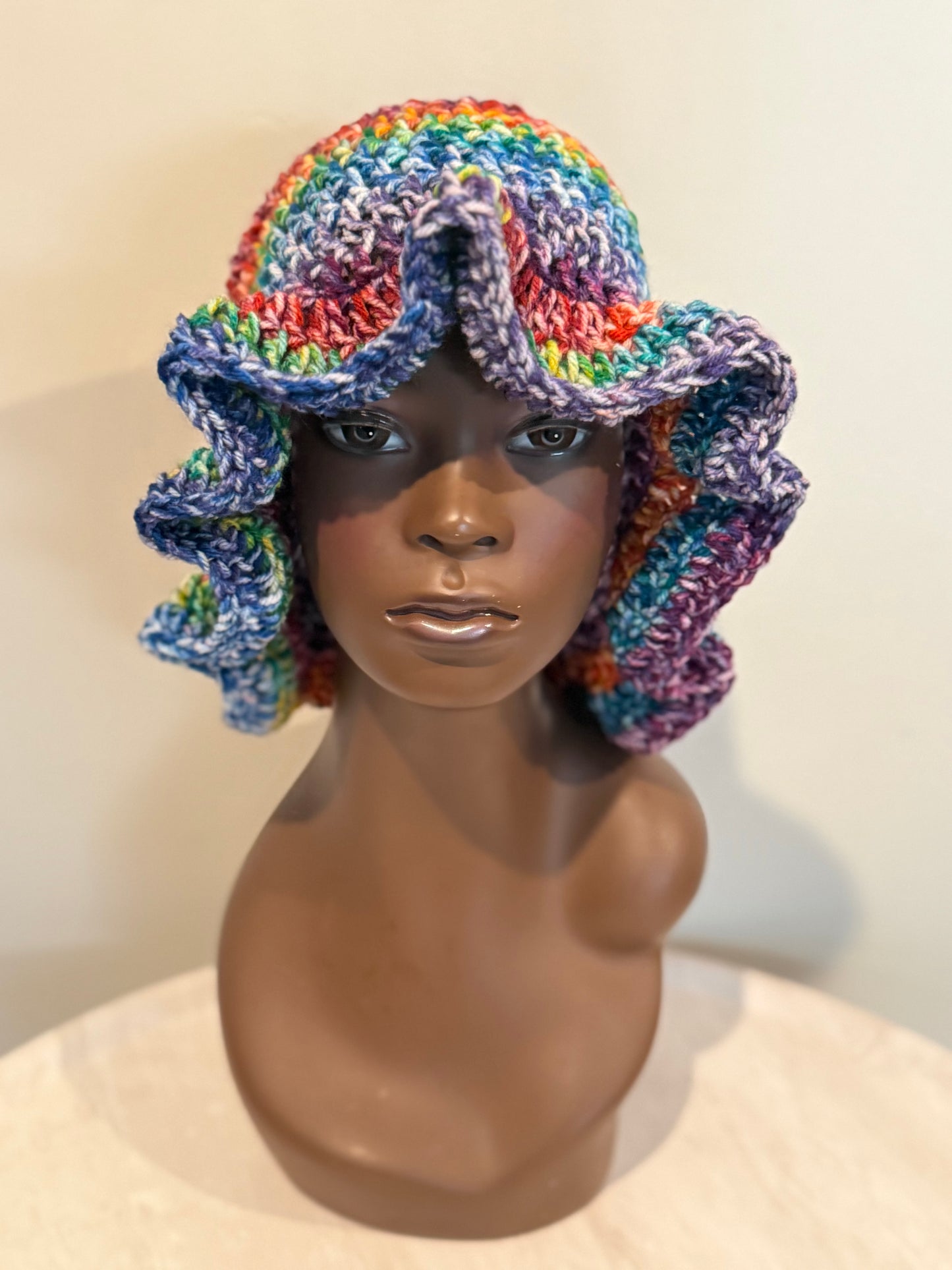 Rainbow wavy brim hat