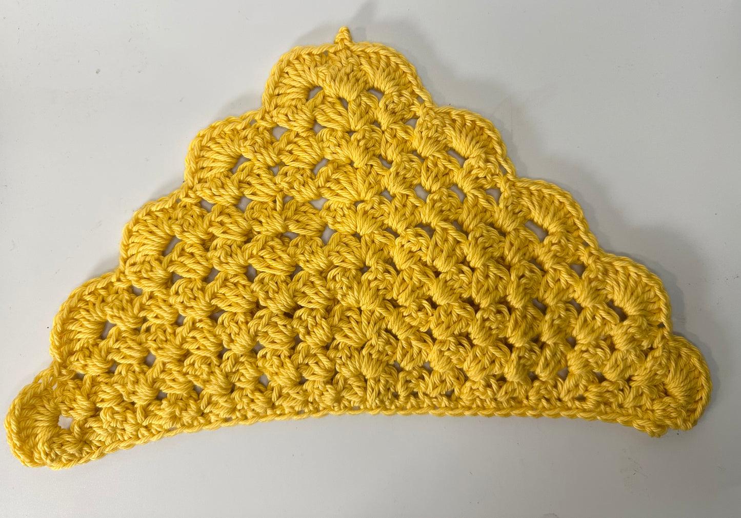 Crochet bandanna (yellow)